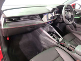 高度な訓練・教育を受けたAudi専門のテクニシャンが、100項目にもおよぶ精密な点検を実施。すべてをクリアしたAudi車だけがあなたのお手元に届けられます。