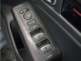 ◆パワーウィンドウスイッチ◆運転席から全席の窓の開閉操作を行うことが出来いつでも換気ができます!