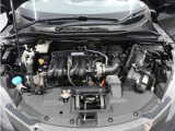 エンジンは車の心臓部分です。このエンジンルームが汚いとトラブルの基になります。当店は専用の液剤を使って徹底的に綺麗にします。