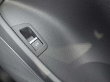 ●スイッチ類・ダイヤル類など細部までこだわりを感じ取れるインテリアです。Audiでは触感開発チームがございます。クリック感は操作する喜びを感じていただけます。