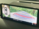 【360&deg;ビューモニター】専用のカメラにより、上から見下ろしたような視点で360度クルマの周囲を確認することができます☆死角部分も確認しやすく、狭い場所での切り返しや駐車もスムーズに行えます。