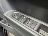車両の詳細、ご質問につきましては、弊社営業スタッフまでお気軽にご連絡下さいませ。遠方のお客様には実車の詳細画像送信も承ります。お客様からのお問合せをお待ち致しております。