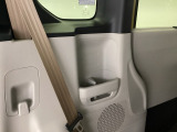 後席にもドリンクホルダーがあると便利ですね。