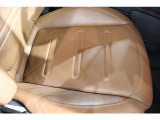 お気軽にお問い合わせください。Tel:075-325-0440 Mobile:070-2313-8676  中古車担当:時女まで