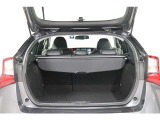 目隠しのトノカバーつきです。プライベートな荷物も隠せます。