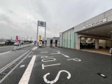 サービス工場併設しています。VWに認定されたVWに特化した弊社のメカニックがお客様のご愛車をしっかりと整備、メンテナンスさせていただきます!アウターサービスもそんな弊社にお任せください!!