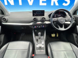 Q2 1.4 TFSI シリンダー オンデマンド スポーツ 