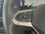 ACCアダクティブクルーズコントロール装備です。長距離ドライブの際にアクセル・ブレーキ操作をせず、車が前方の車との車間距離を自動で調整してくれます。