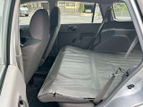 後部座席を倒せばさらに広々荷室の出来上がり!