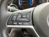 ステアリングスイッチ搭載!ハンドルひとつで手を離さなくても運転中視線をそらさなくても操作が出来て便利です