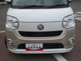 ヘッドライトとフォグランプはLEDタイプ。夜間の運転も安心です。