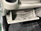 すぐに取り出せ、しまえる多彩な収納が付いてます