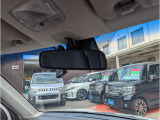当店は中古車のプロ集団です。何かお困りのことなどございましたら、いつでもご来店ください!丁寧・親切をモットーにお客様を大切に致します!!