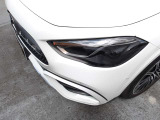 LEDインテリジェントライトシステム【走行状況や天候に応じてモードを自動で選択する先進技術を駆使した装備です。照射範囲を大幅に拡大することで良好な視界を確保し安全性をサポートする装備です。】