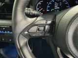 ステアリングスイッチ装備!運転しながら手元でオーディオの操作などができます。
