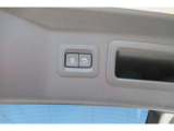 【電動パワーリアゲート】スマートキーや運転席のボタンを押すだけでリアゲートが自動で開閉します!荷物を持っている時や、高い位置にあるバックドアを閉める際に便利な機能です♪