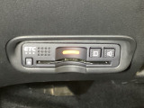 【ETC車載器】もはや必須アイテムのETCを搭載!高速道路のご利用時にとても便利!わずらわしい料金所での現金支払いが不要となりスムーズに通過できます♪
