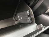 ETCが装着されています。再セットアップ後高速道路の料金所をノンストップで通過できて大変便利です。