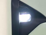 悪天候時に視界確保するLEDフォグランプが標準装備 !(^^)!