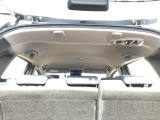 自社整備工場で点検整備をおこなってからお渡ししています。車検が残っている場合は『12ヶ月点検整備』を、車検整備付きの場合は『車検整備』をおこないます。整備費用は車両本体価格に含まれています。