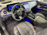 メルセデスのシートは、少し硬めに出来ておりますので、長時間の運転でも疲れにくく、安全にドライビングをお楽しみ頂けます