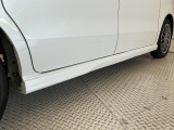 【現車確認及び来店納車のお願い】当社は県外販売を制限させて頂いております。基本は、近畿2府4県及び隣接県で、ご来店頂き現車確認及び、来店納車に限らせて頂いております。