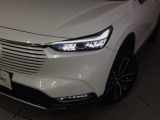【LEDヘッドライト】ディスチャージヘッドライト(HID)と同等の明るさで、夜道や雨天走行が明るく視界良好!! フォグライトも装備で、安心感さらにUPです♪安心ドライブを楽しんで下さい♪