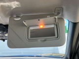 降車前にササっと身だしなみチェック!あると便利な装備です!!