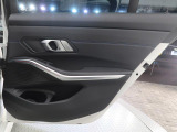 BMWディーラー保険をご用意しております。BMWユーザー様へ特別な任意保険をご提案させてください。保険のご相談のみも可能です。