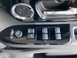 運転席ドアスイッチ