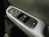 全席パワーウィンドウスイッチ★運転席はワンタッチで開閉可能です♪