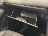 豊富に在庫を取り揃えています。 軽自動車からミニバン、セダン、SUV、話題のハイブリッド車などなど続々入荷中です!