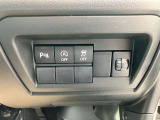 運転者に優しいスイッチ類の配置です。