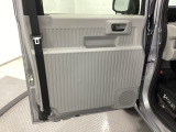 開口部が広いため、荷物を抱えた状態での乗り入れも楽に行えます。