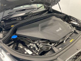 正規認定中古車 全国正規ディーラー保証付/2年・走行距離無制限 トップビューカメラ シートヒーター オートトランク アルミホイール ツートンレザーシート アップルカープレイ ステアリングヒーター