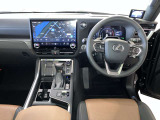 コックピットのような運転席は、ドライバーの運転する楽しさをさらに引き立ててくれます。