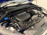 BMWのエンジンは世界的にも認められている高性能エンジンです。レスポンスがよく高回転型の心地よい吹きあがりなど駆け抜ける歓びのキーになる部分でございます。