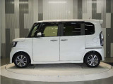整備代金を車両本体価格に含んでおります。法定点検整備または定期点検を実施し、点検記録簿を発行致します。