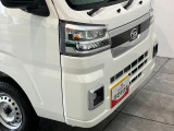 納車前に12ヶ月点検・エンジンオイル&エレメント交換・ バッテリー交換・ワイパーゴム交換・キーレス、キーフリーの電池交換を実施しております。ダイハツの整備士がきっちりと点検したお車をお届けいたします!