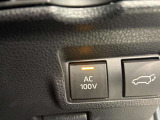 アクセサリーコンセントAC100Vで1500Wの電気製品を使うことができる。災害時に非常電源としても使うことができます。