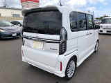 【車体写真】どのメーカーのお車でも、査定大歓迎です!その場で無料査定をさせていただきます。