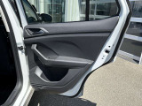 点検整備ご納車前にCertified Pre-Owned独自の「点検チェック項目シート」により、部品や機能に関する全71項目もの厳しいチェックを実施します。