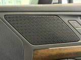スピーカーシステムになります。