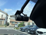 2カメラドライブレコーダー装備です。 あおり運転とかにもしっかり対応してます。