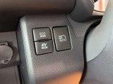 操作のしやすさが分かるスイッチ類。装備有無と配置、文字消えや使用感までチェックできます。