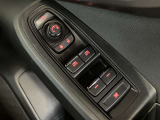運転席・助手席は便利なオートパワーウィンドウ機能付きです!!