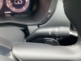 オートライト☆にステアリングシフトスイッチが装備されています!