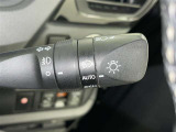 トンネルなど、周囲の明るさの変化でランプ類を自動オン・オフするコンライトです(消し忘れ防止機能付)