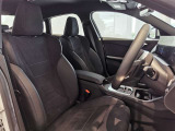 BMWプレミアムセレクション前橋では、高年式低走行モデルからMモデル、年式が経ちなかなかディーラーでは見かけないモデルまで幅広いラインナップで認定中古車を取り扱っております。品質に自信があります。