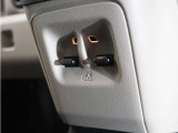 ◆パワーウィンドウスイッチ◆運転席から全席の窓の開閉操作を行うことが出来いつでも換気ができます!